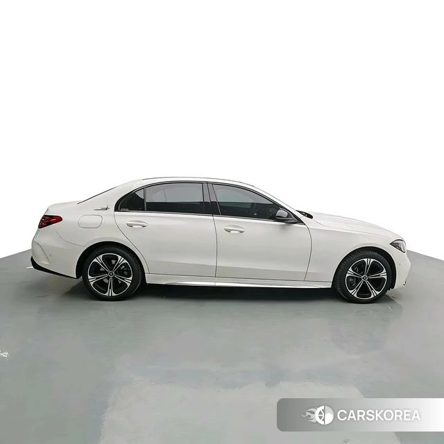 Mercedes-Benz C-class 2022 Белый из Китая