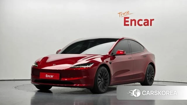 Tesla Model 3 2024 Красный из Кореи
