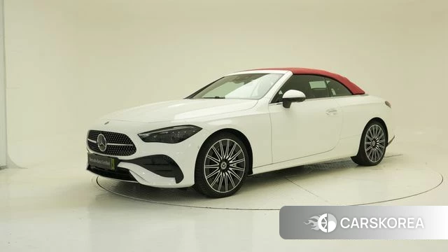 Mercedes-Benz CLE-Class C236 2025 Белый из Кореи