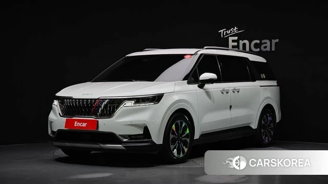 Kia Carnival 4th generation 2023 Белый из Кореи