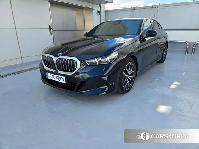 BMW 5 Series (G60) 2026 Черный из Кореи