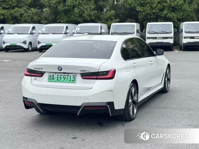 BMW i3 2023 Белый из Китая