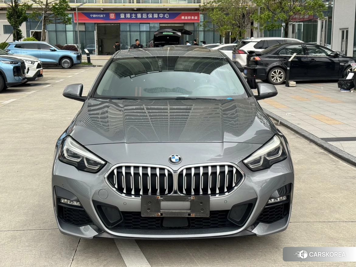 BMW 2 series 2021 Серебристо-серый из Китая