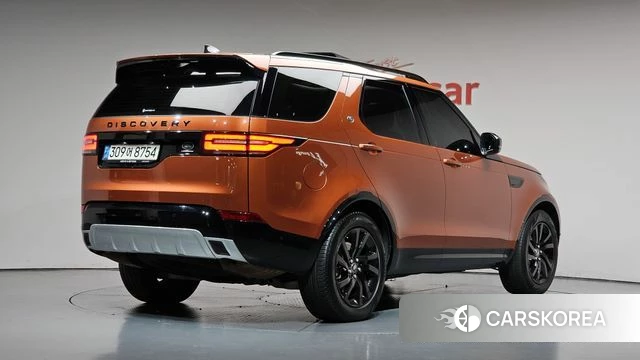 Land Rover Discovery 5 2020 Оранжевый из Кореи