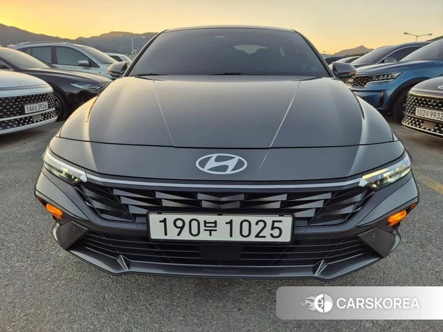 Hyundai The New Avante Hybrid (CN7) 2023 Серый из Кореи