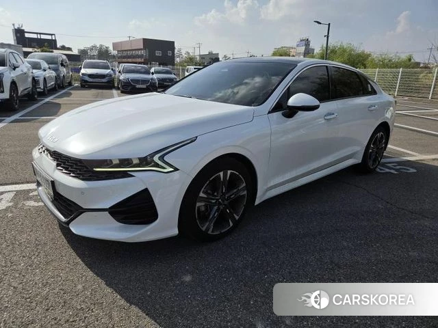 Kia K5 3rd generation 2022 Белый из Кореи