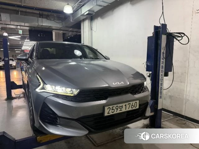 Kia K5 3rd generation 2022 Серый из Кореи
