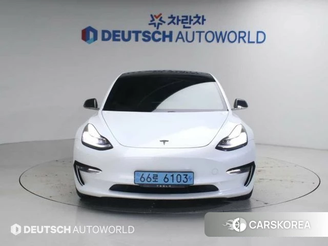 Tesla Model 3 2020 Белый из Кореи
