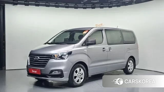 Hyundai The New Grand Starex 2019 Серебристо-серый из Кореи