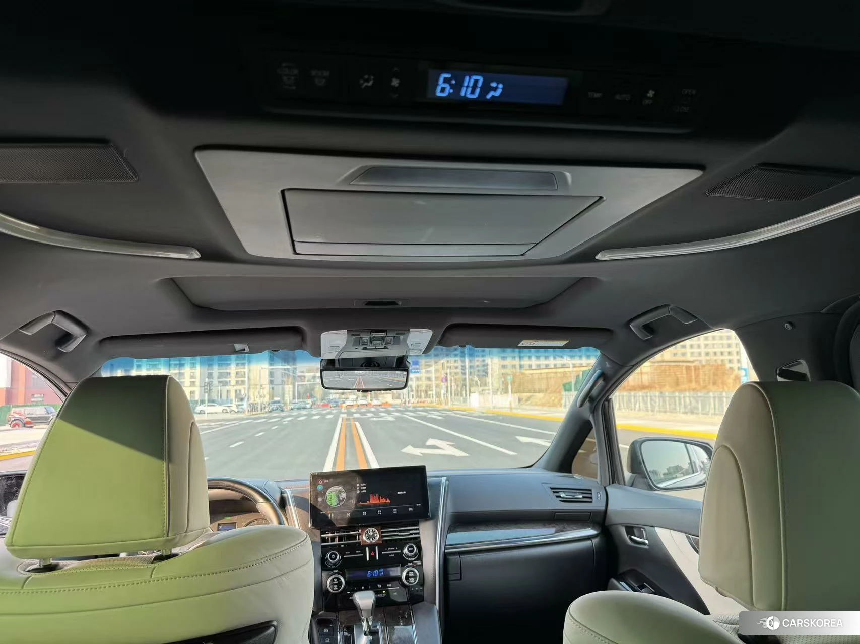 Toyota Vellfire 2021 Черный из Китая