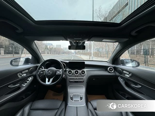 Mercedes-Benz GLC 2021 Белый из Китая