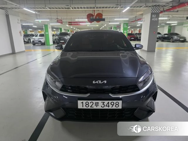 Kia The New K3 2nd generation 2024 Серый из Кореи