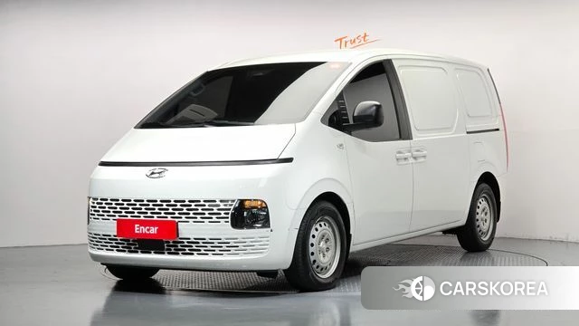 Hyundai Staria 2021 Белый из Кореи