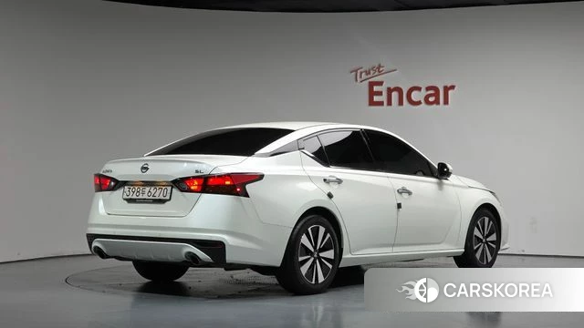 Nissan Altima (L34) 2019 Белый из Кореи