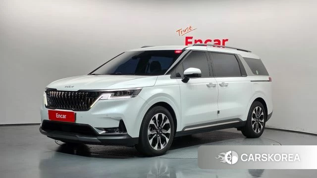 Kia Carnival 4th generation 2023 Белый из Кореи