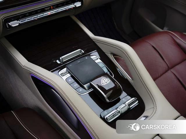 Mercedes-Benz Maybach GLS 2021 Красный из Китая