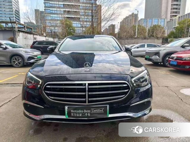 Mercedes-Benz E-Class 2022 Черный из Китая