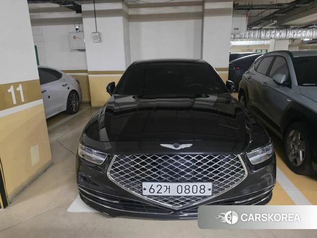 Genesis G90 2019 Черный из Кореи