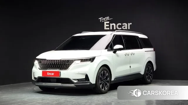 Kia Carnival 4th generation 2023 Белый из Кореи