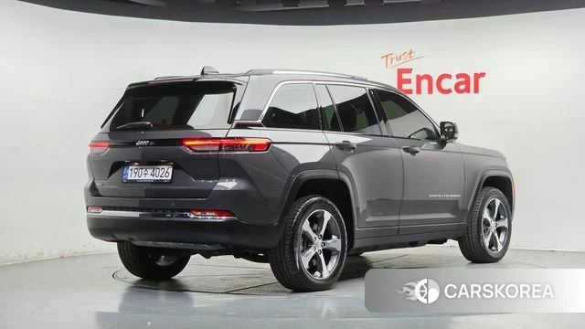 Jeep Grand Cherokee (WL) 2023 Серый из Кореи