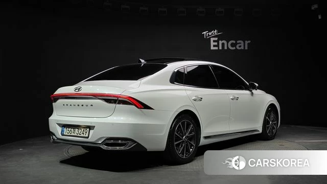Hyundai The New Grandeur IG 2022 Белый из Кореи
