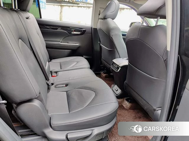 Toyota Highlander 2021 Черный из Китая