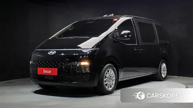 Hyundai Staria 2025 Черный из Кореи