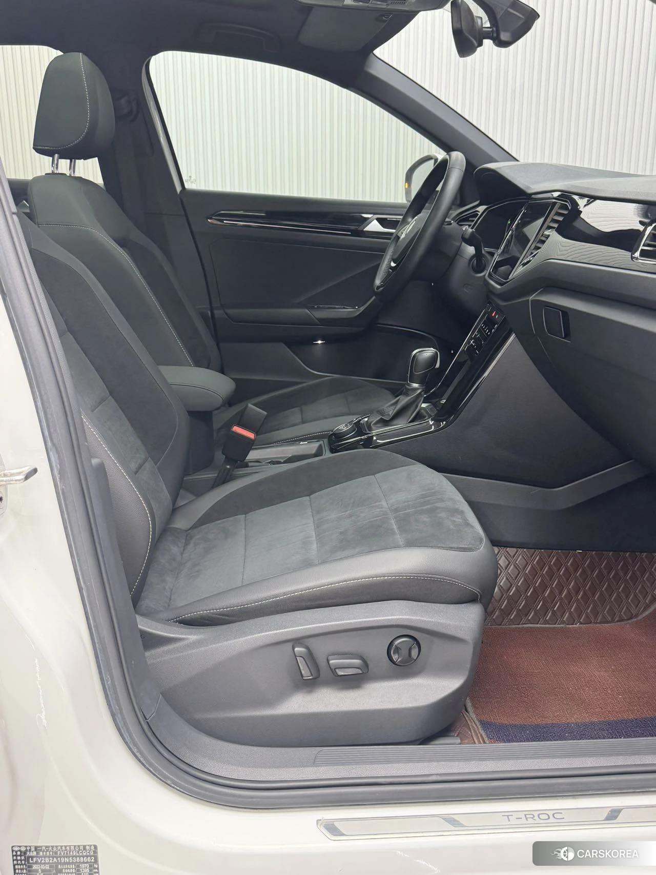 Volkswagen T-Roc 2020 Белый из Китая