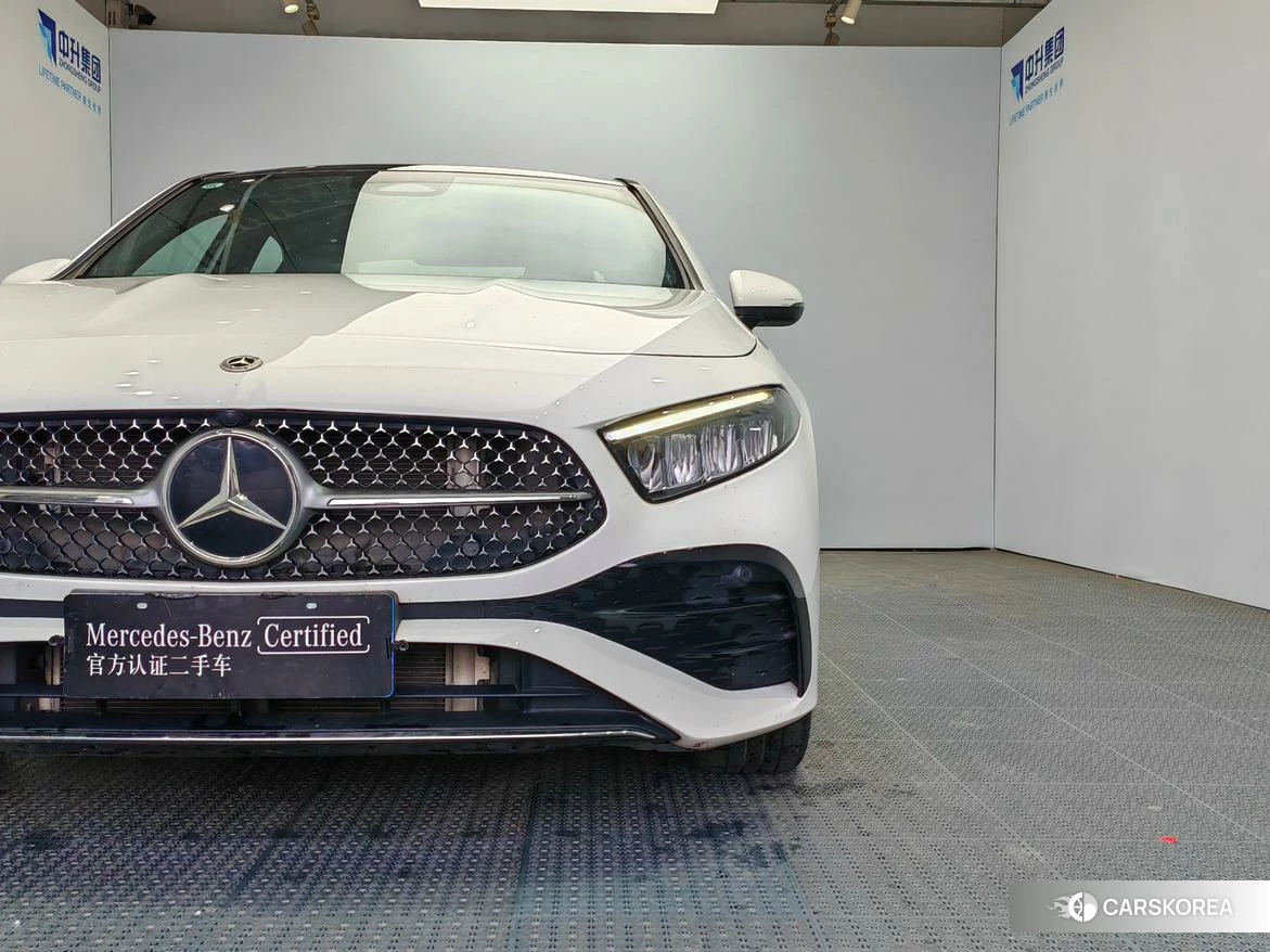 Mercedes-Benz A-Class 2022 Белый из Китая