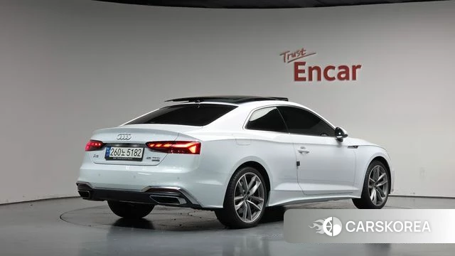 Audi A5 (F5) 2022 Белый из Кореи