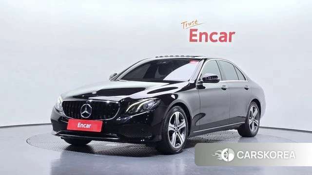Mercedes-Benz E-Class W213 2018 Черный из Кореи
