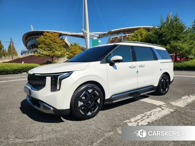 Kia The New Carnival 4th Generation 2024 Белый из Кореи