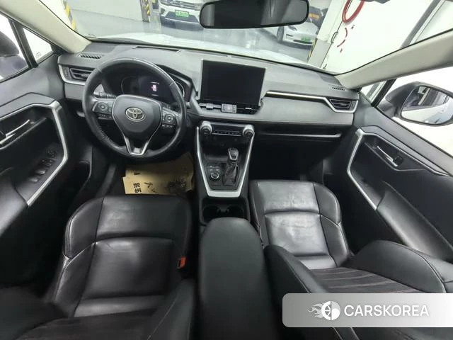 Toyota Wildlander 2021 Белый из Китая