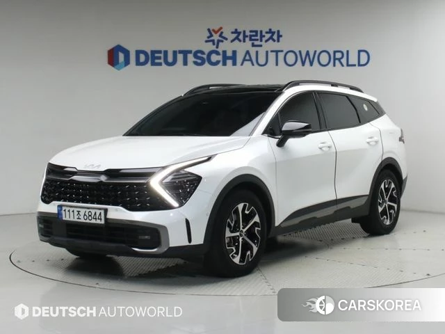 Kia Sportage 5th Generation Hybrid 2022 Белый из Кореи