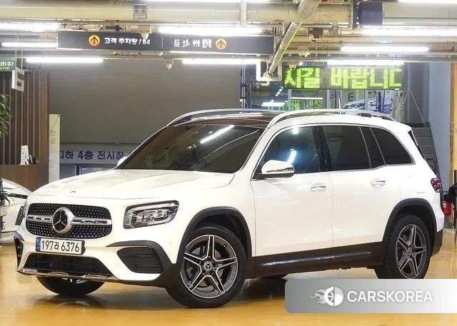 Mercedes-Benz GLB-Class X247 2023 Белый из Кореи