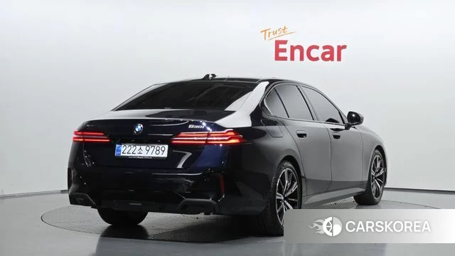 BMW 5 Series (G60) 2026 Черный из Кореи