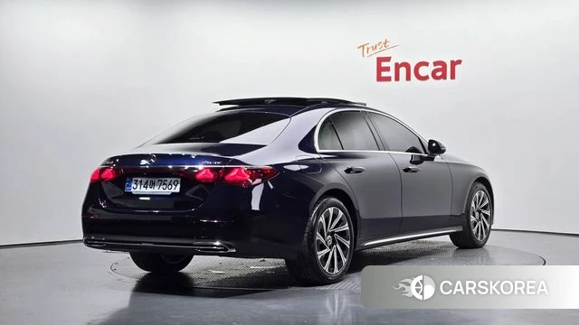 Mercedes-Benz E-Class W214 2024 Синий из Кореи
