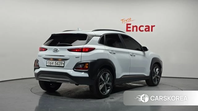 Hyundai Kona 2019 Белый из Кореи