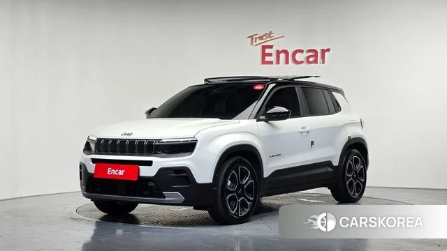 Jeep Avengers 2024 Белый из Кореи
