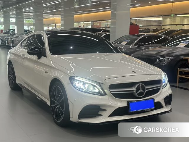 Mercedes-Benz AMG C-Class 2022 Белый из Китая