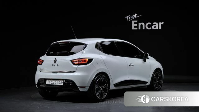 Renault Korea (Samsung) Clio 2019 Белый из Кореи