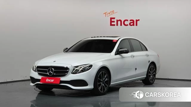 Mercedes-Benz E-Class W213 2020 Белый из Кореи