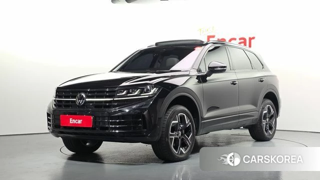 Volkswagen Touareg 3rd generation 2025 Черный из Кореи
