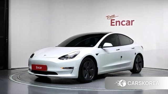 Tesla Model 3 2021 Белый из Кореи