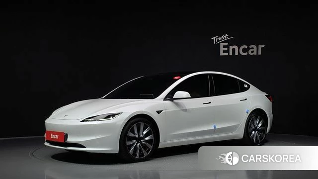 Tesla Model 3 2024 Белый из Кореи