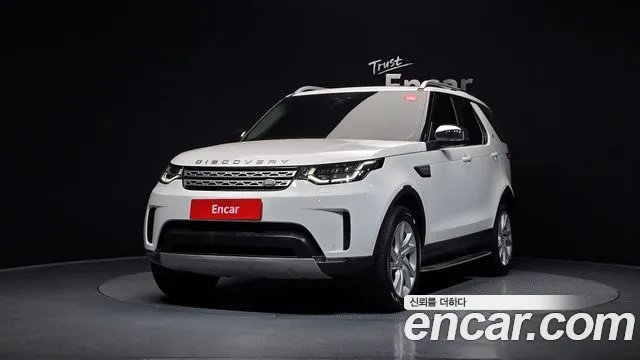 Land Rover Discovery 5 2018 Белый из Кореи