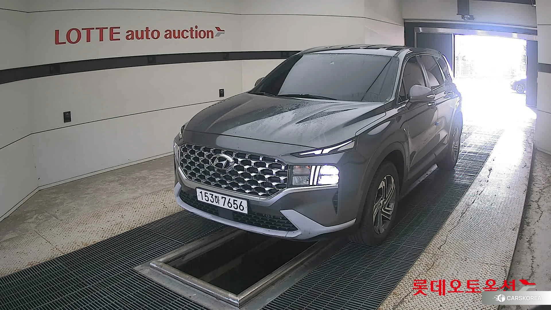 Hyundai Santa Fe 2021 Magnetic Force из Кореи