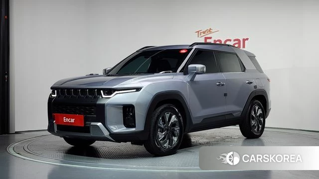Ssangyong The New Torres 2025 Серебристо-серый из Кореи