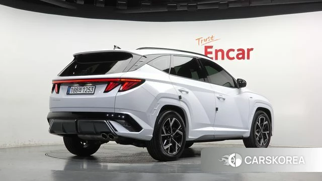 Hyundai The New Tucson Hybrid (NX4) 2024 Белый из Кореи