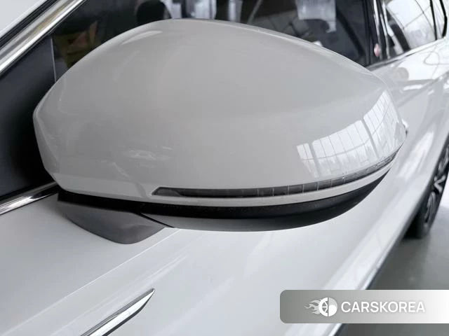 Volkswagen Tharu 2020 Белый из Китая